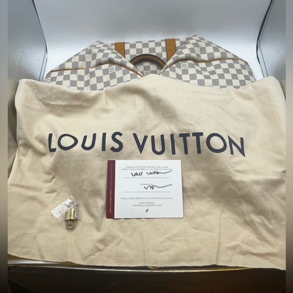 Louis Vuitton Damier Azure double zippered Keepall. - Picture 14 of 16